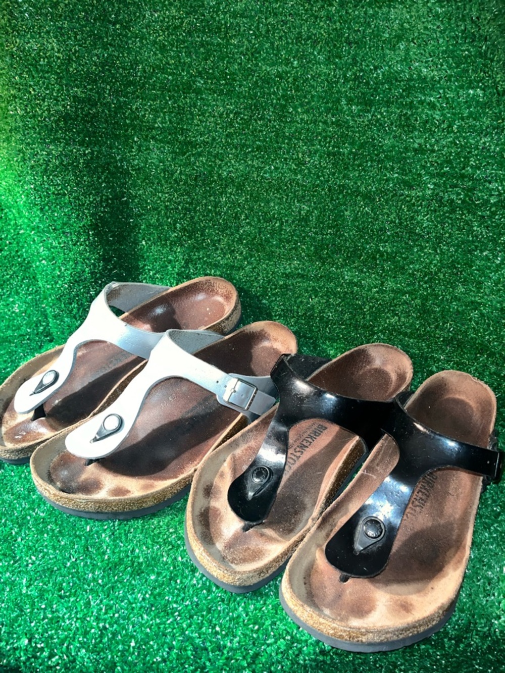 Birkenstock Women’s Gizeh Sandals INCLUDES BOTH PAIRS!! As shown condition